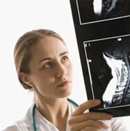 Sonraítear diagnóis osteochondrosis ag baint úsáide as scrúdú x -ray